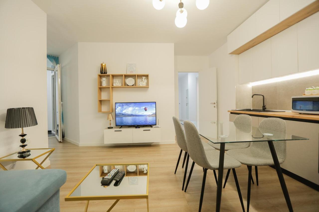 Miku Apartment-Premium 2Bd At Wilson Square Τίρανα Εξωτερικό φωτογραφία